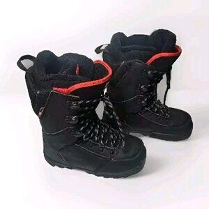 DC Snowboard Boots Rogan  MODEL 320199 Size 9 - Season 2014.